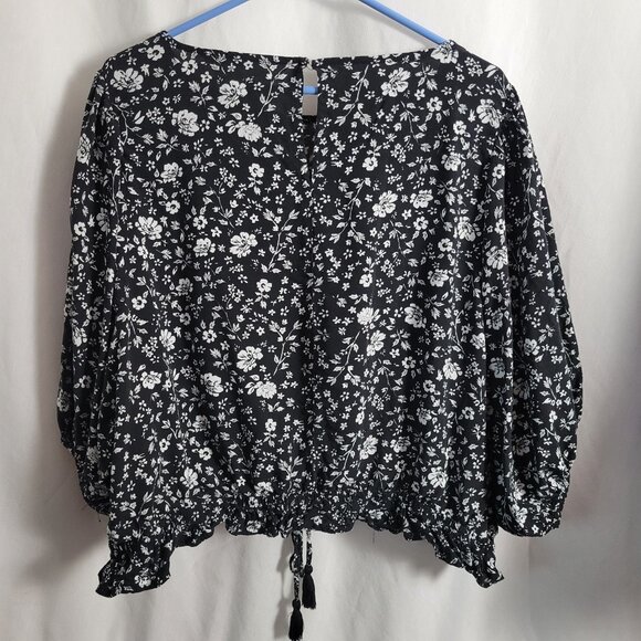 Vanilla Star Blouse Rayon Floral Black White tie waist BOHO frilly puff tasseled - Picture 2 of 11